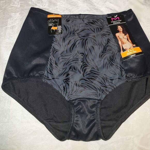 Maidenform Ultra Firm Shaping Brief - Picture 3 of 8